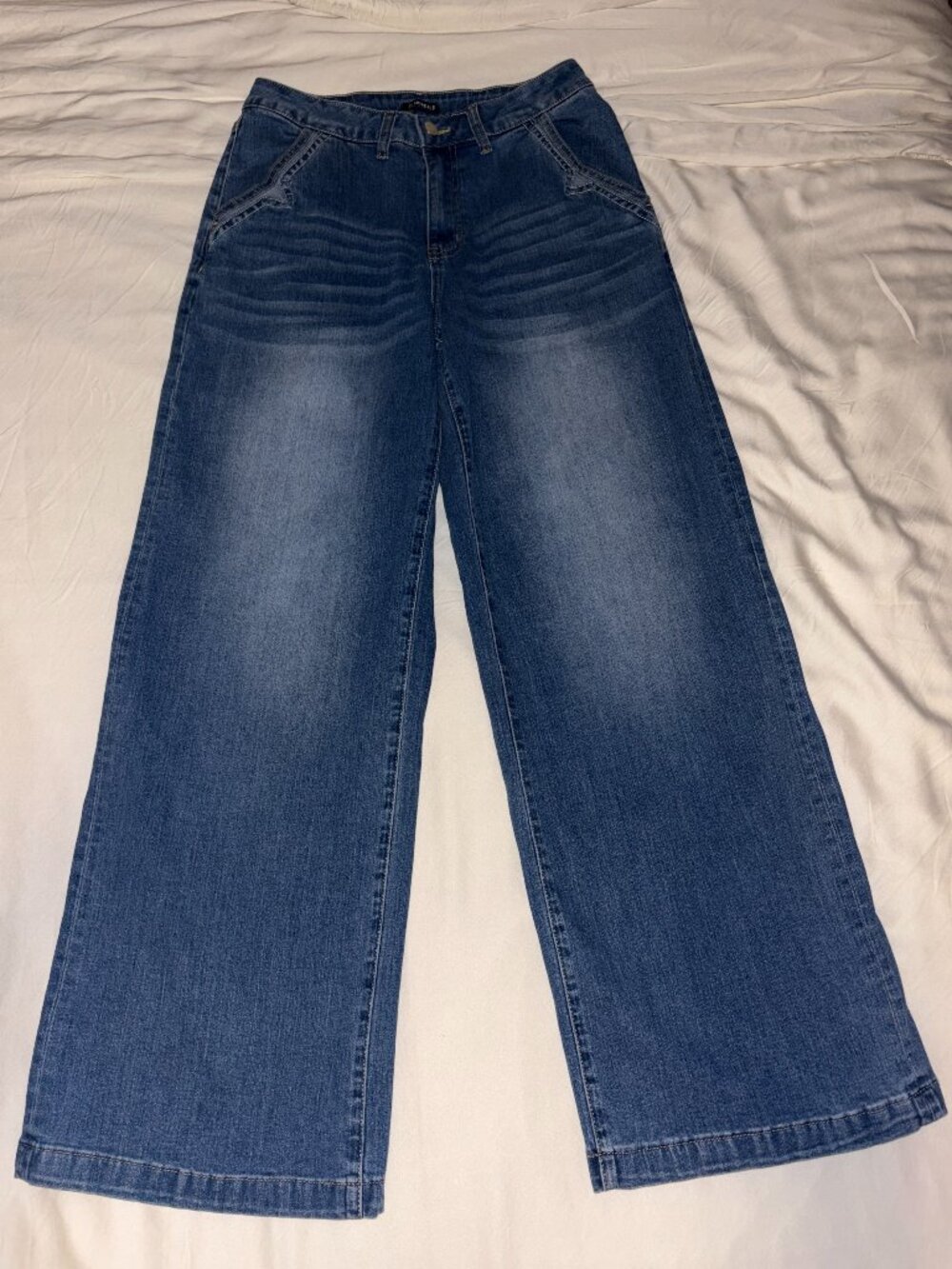 Medium Wash Wide Leg Jeans Size Small